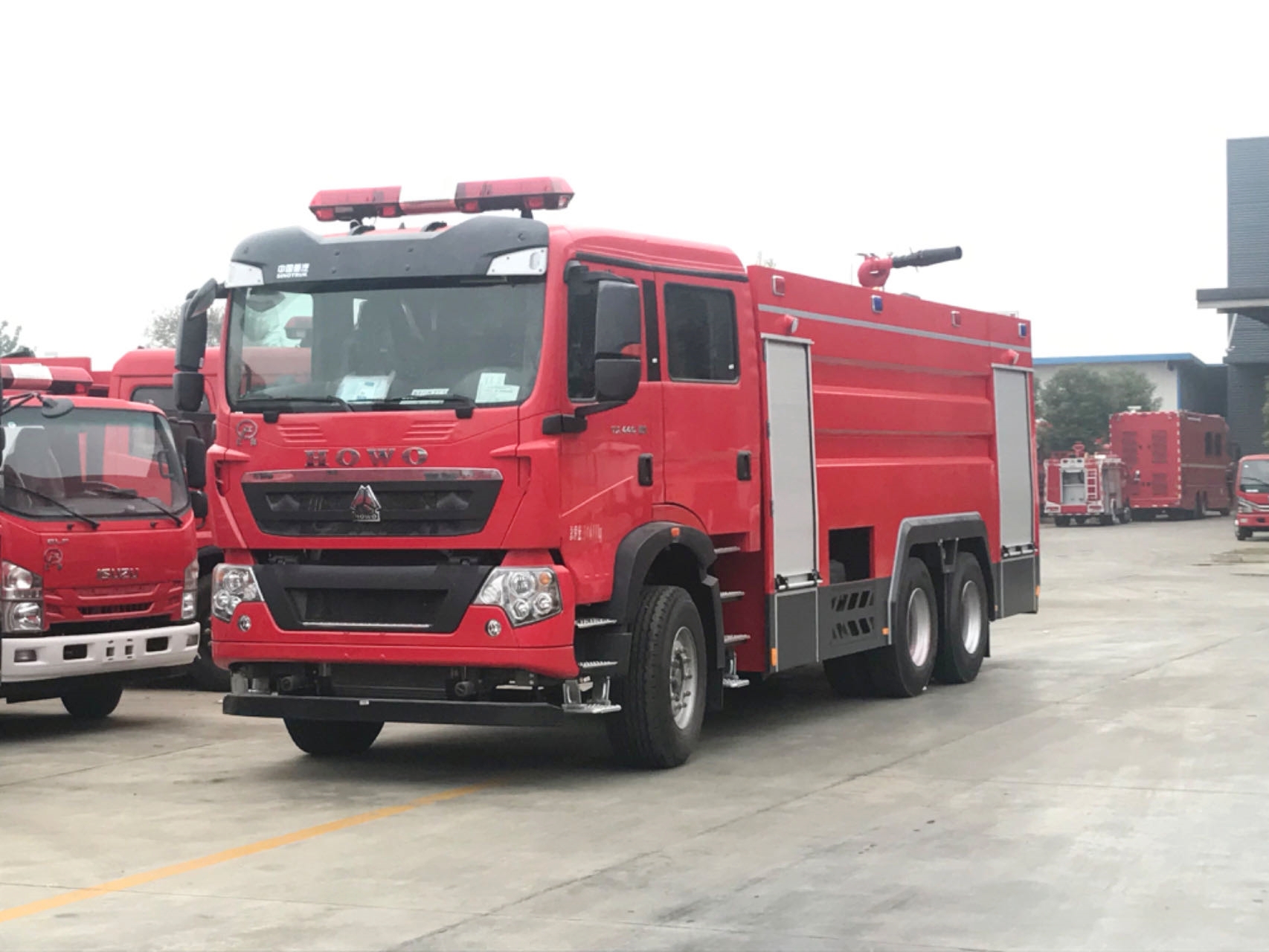 ����8���ɷ���ĭ������܇