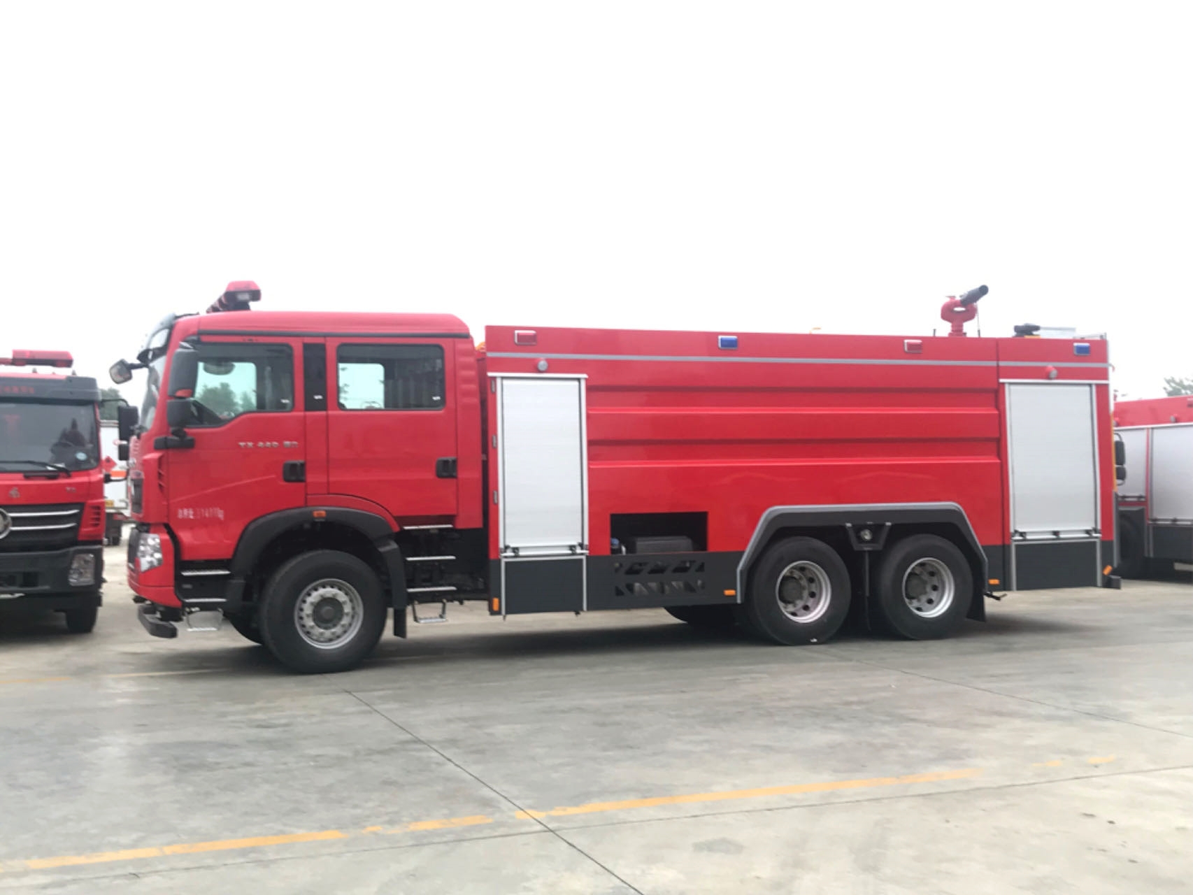 ����8���ɷ���ĭ������܇